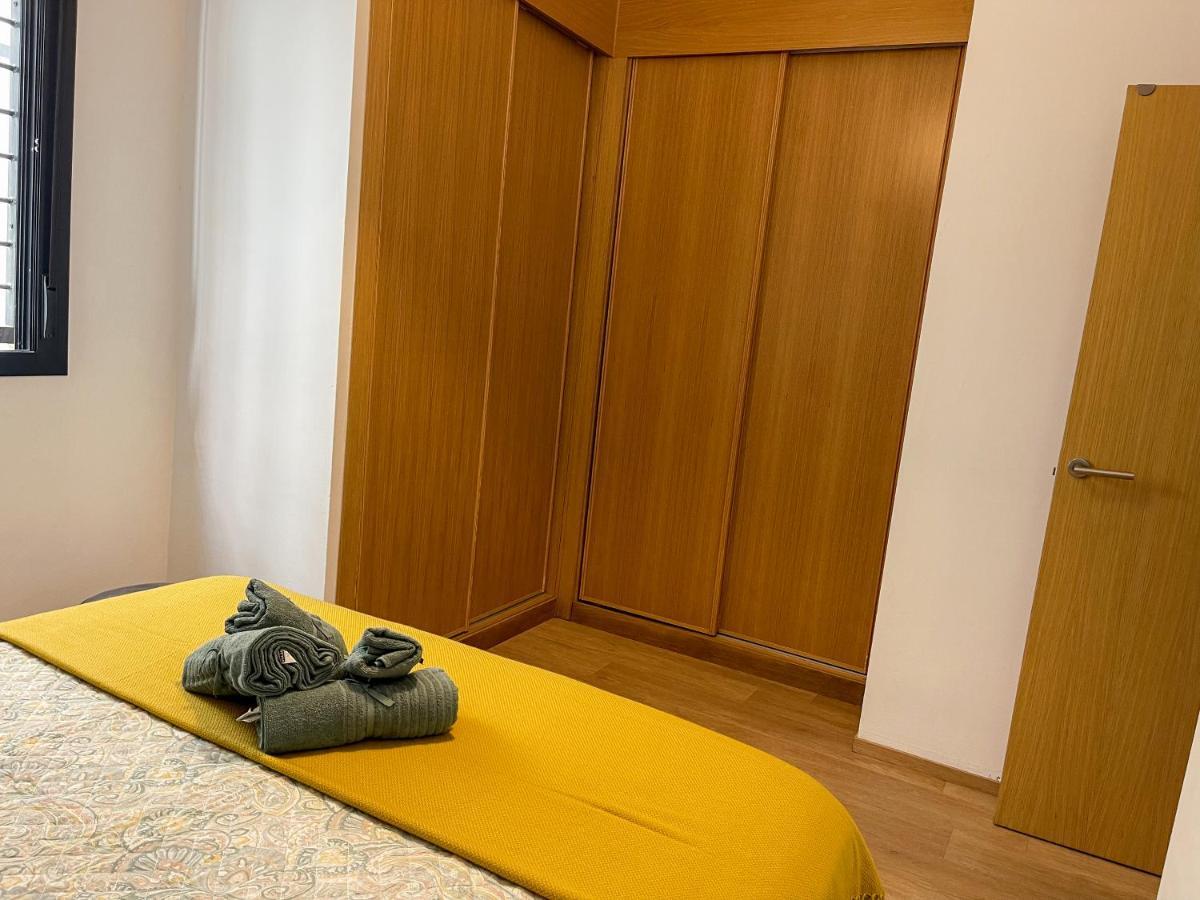 Quiet Apartment In The Heart Of Malaga Pool & Free Parking Exterior photo